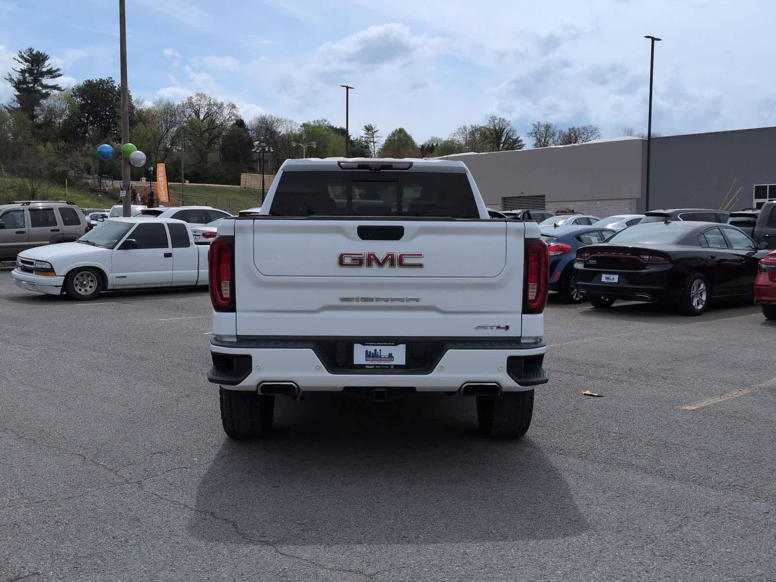 Used 2020 GMC Sierra 1500 AT4 w/ AT4 Premium Package image 7