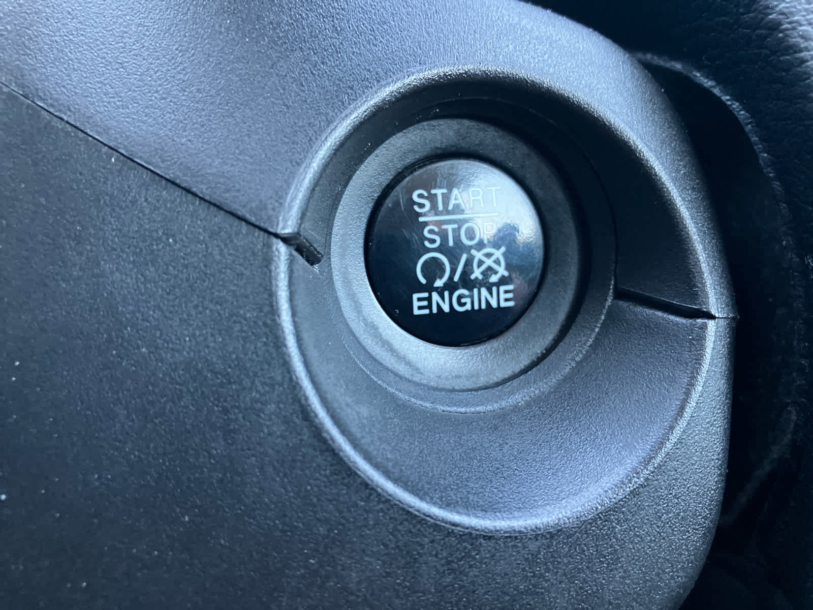 Used 2017 Jeep Compass Sport w/ Tech Group image 20