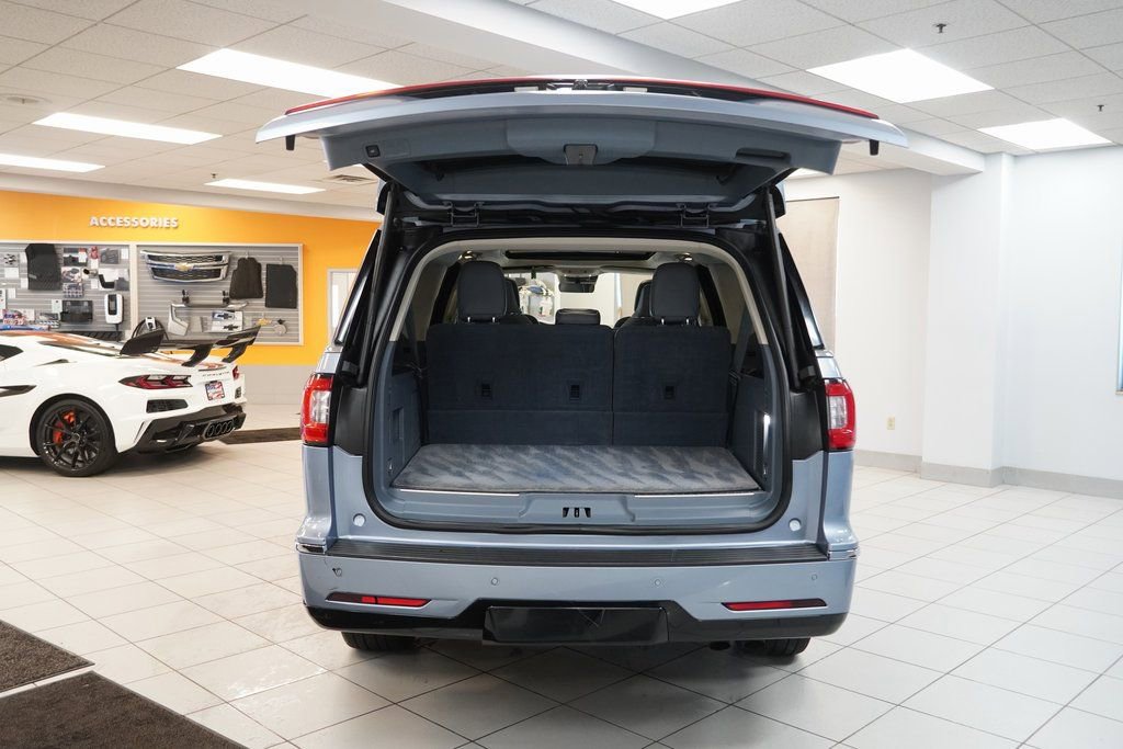 Used 2021 Lincoln Navigator L Black Label w/ Cargo Convenience Package image 10