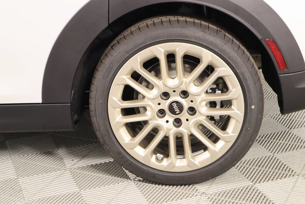 New 2025 MINI Cooper S FWD image 18