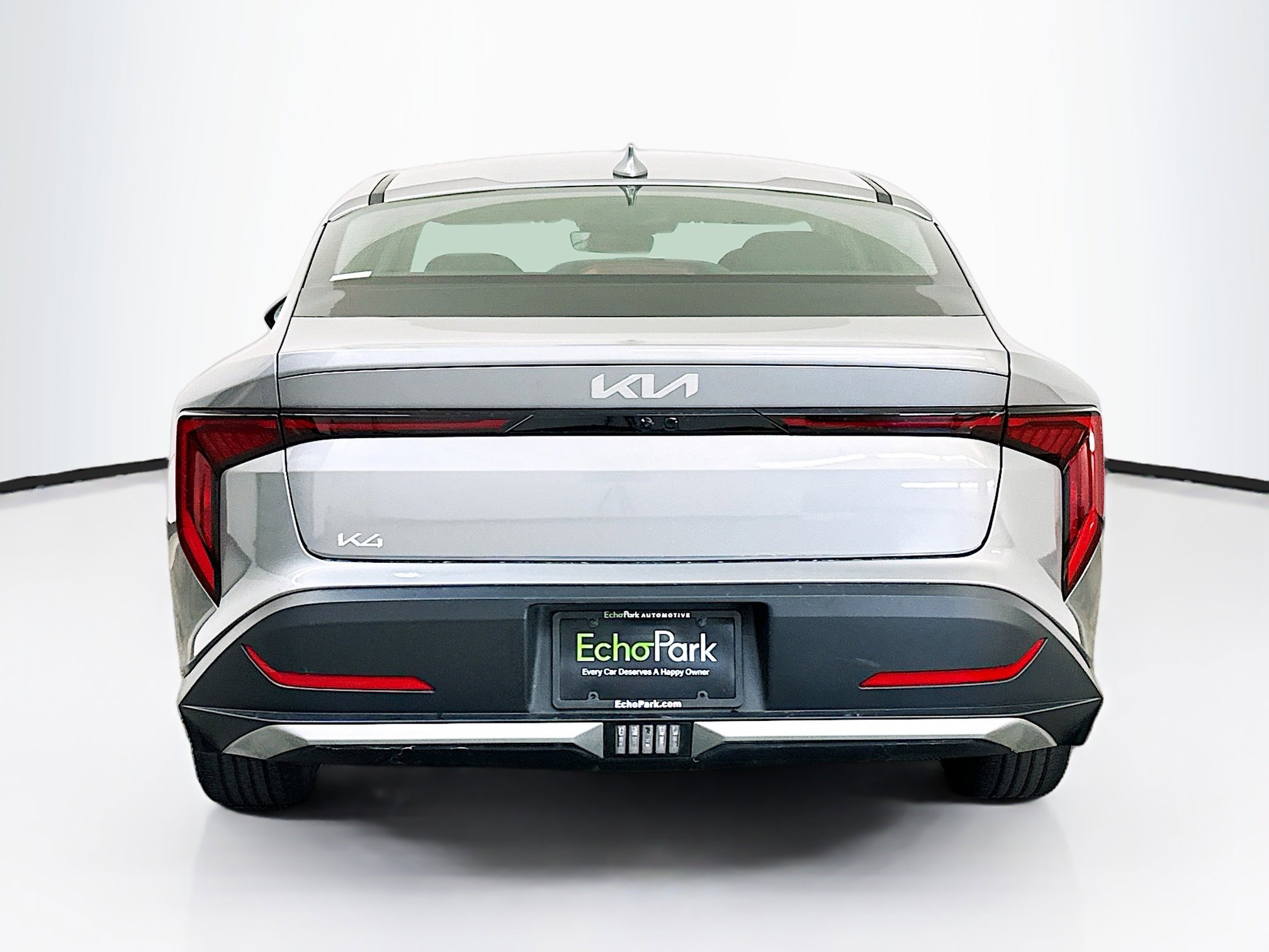 Used 2025 Kia K4 LXS image 7