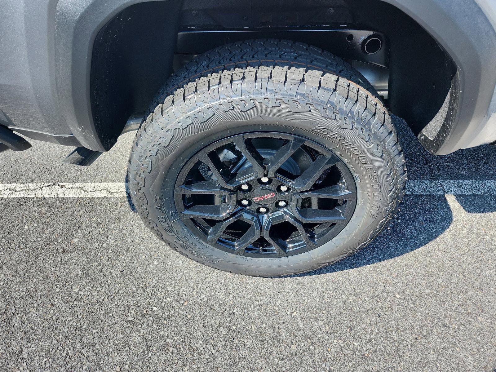 New 2026 GMC Canyon AT4 w/ Technology Plus Package image 5