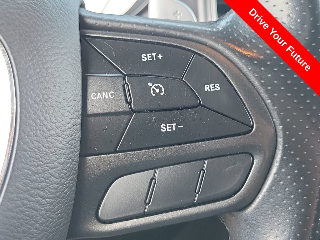 Used 2020 Dodge Charger R/T RWD image 6