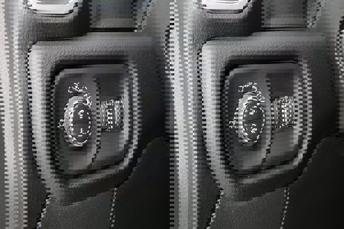 Used 2023 RAM 3500 Laramie image 25