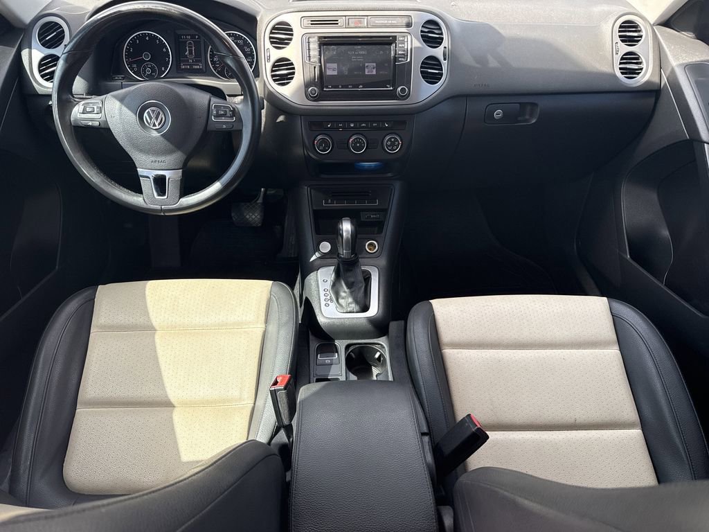 Used 2017 Volkswagen Tiguan S image 24