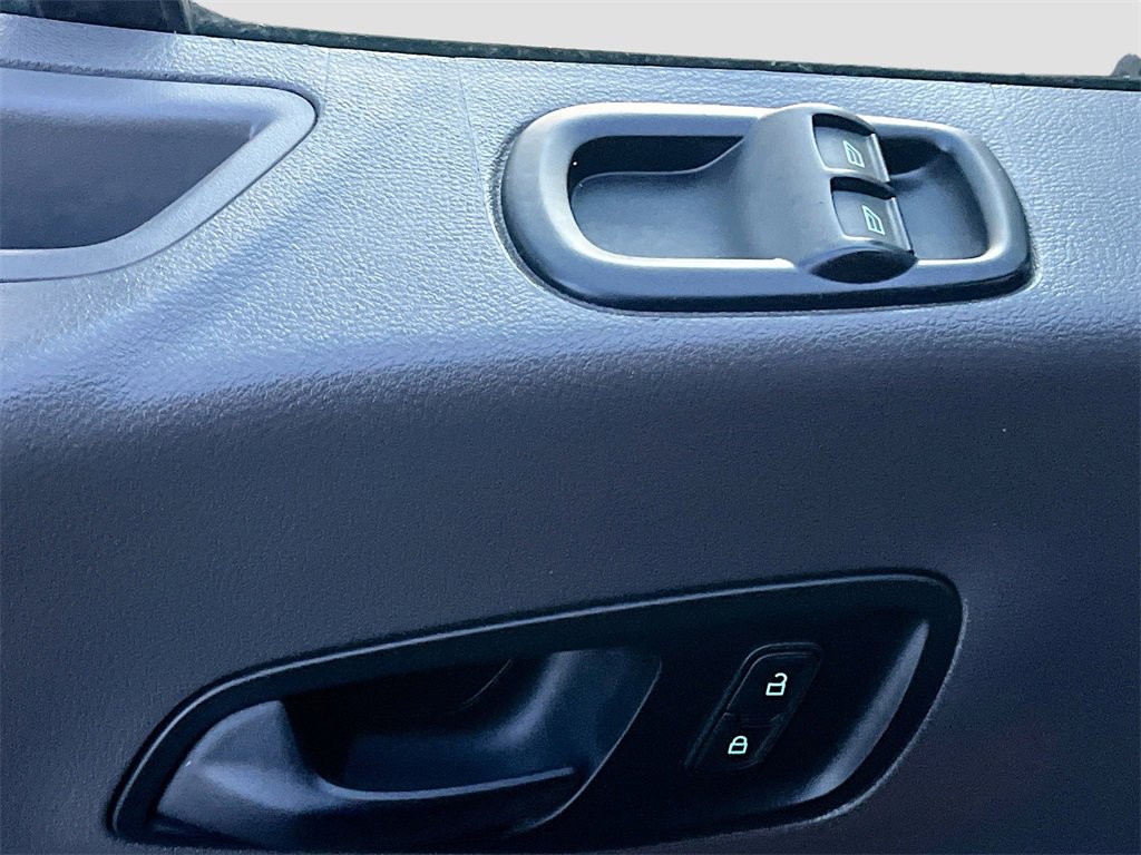 Used 2020 Ford Transit 250 Medium Roof w/ Load Area Protection Package image 17