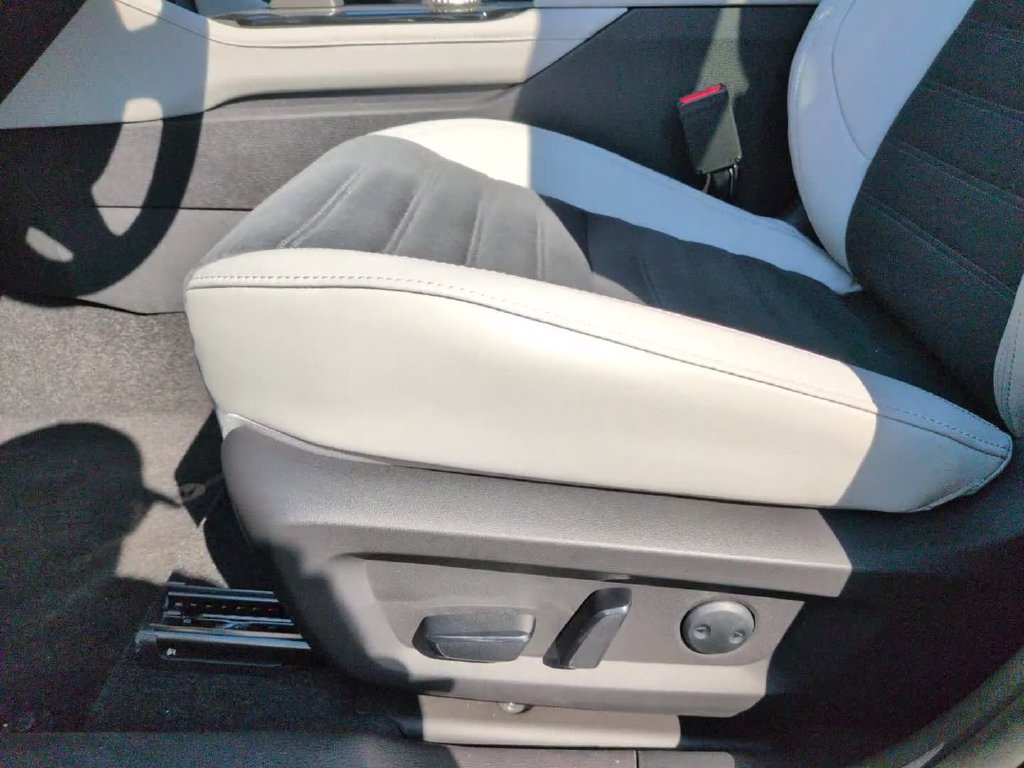 New 2026 Mitsubishi Outlander SE AWD/4WD image 15