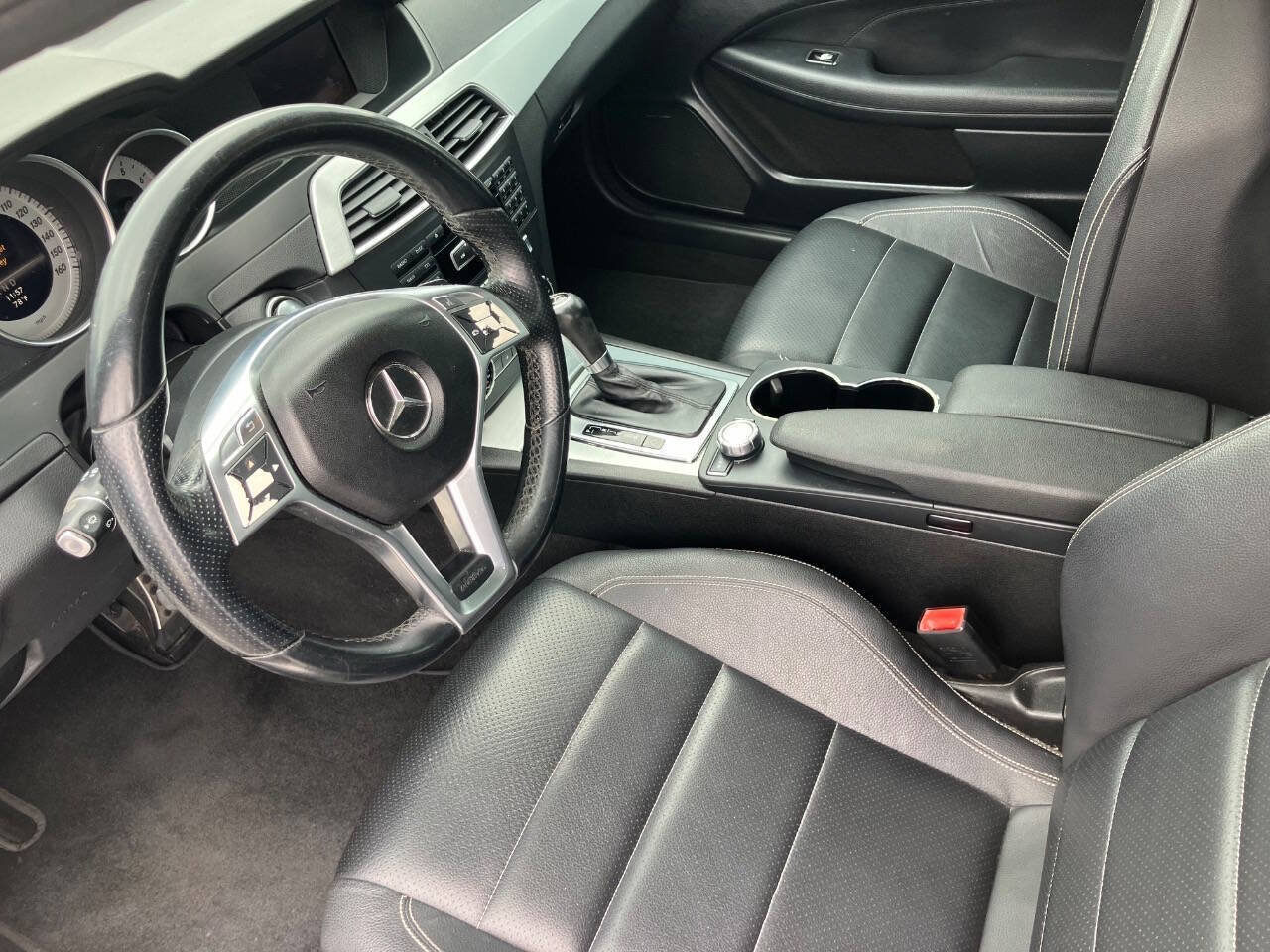 Used 2013 Mercedes-Benz C 250 Coupe image 10