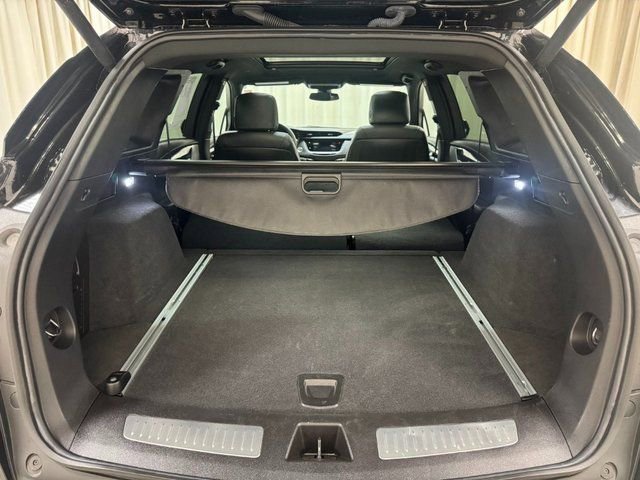 Used 2025 Cadillac XT5 Premium Luxury image 22