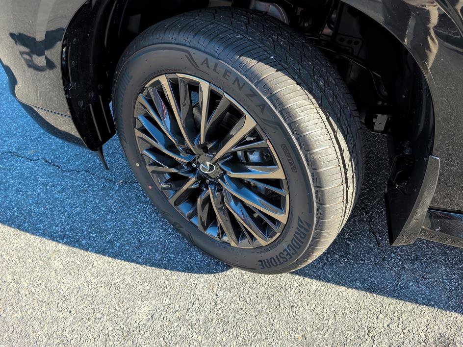 New 2026 INFINITI QX80 Autograph image 8