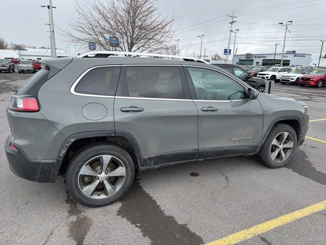 Used 2019 Jeep Cherokee Limited image 6