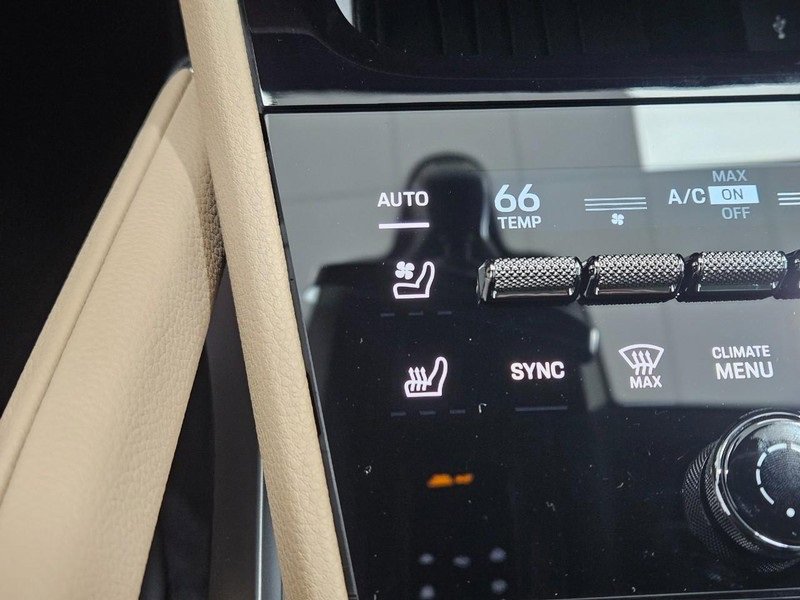 New 2026 Porsche Cayenne S image 22