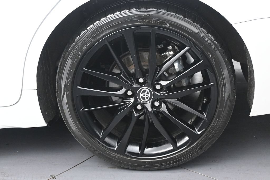 Used 2024 Toyota Camry XSE FWD image 15