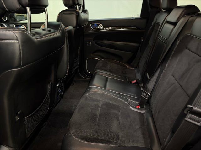 Used 2015 Jeep Grand Cherokee SRT w/ Trailer Tow Group IV image 28