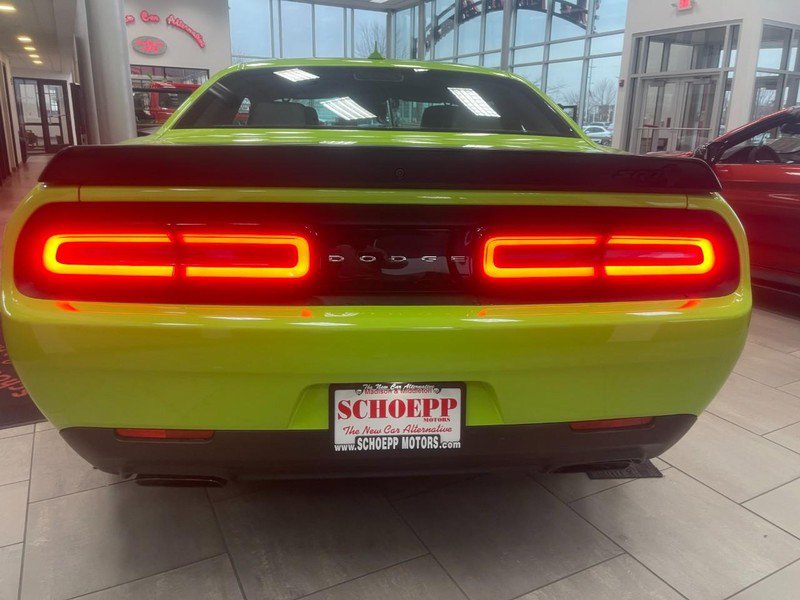 Used 2023 Dodge Challenger SRT Hellcat image 4