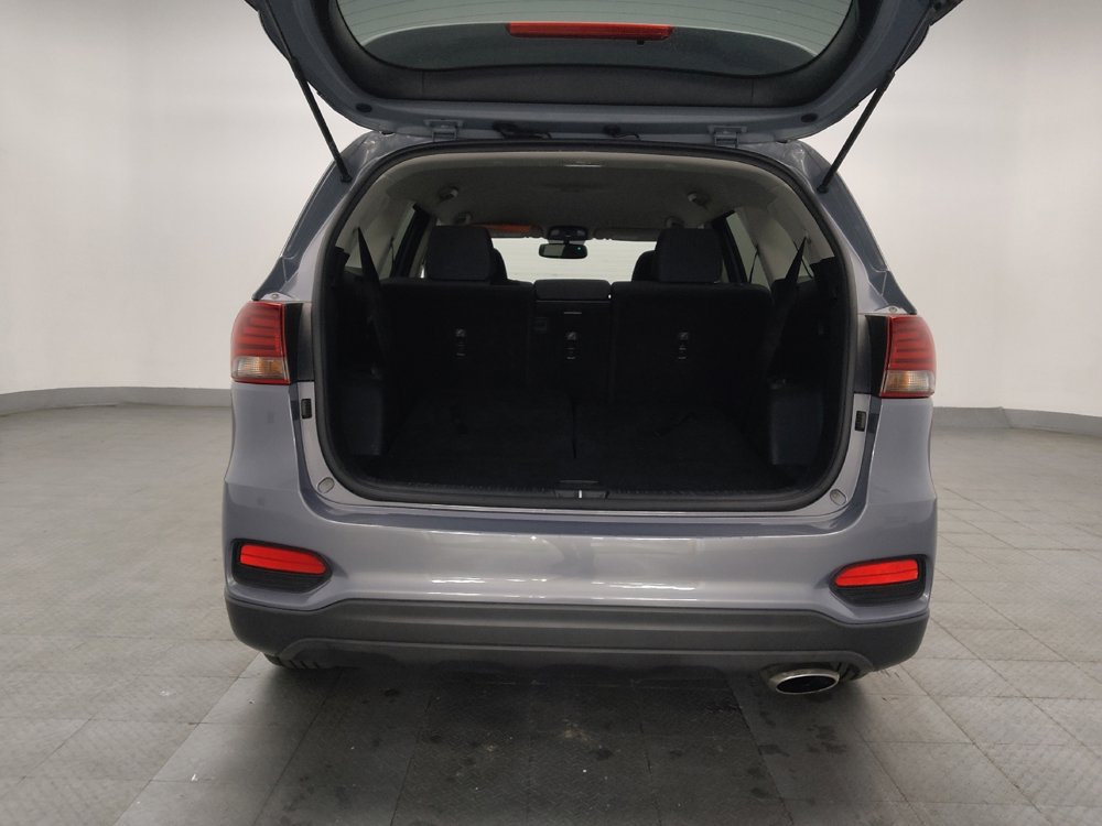 Used 2020 Kia Sorento LX image 29