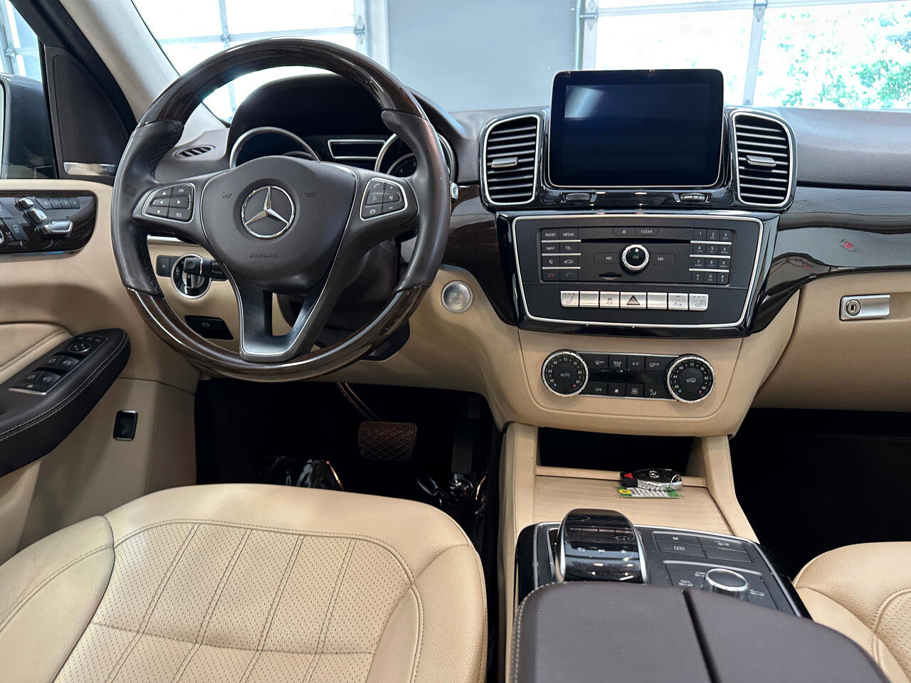 Used 2018 Mercedes-Benz GLE 350 4MATIC image 28