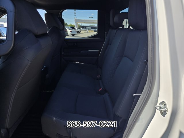 Used 2025 Toyota Tacoma SR5 AWD/4WD image 12