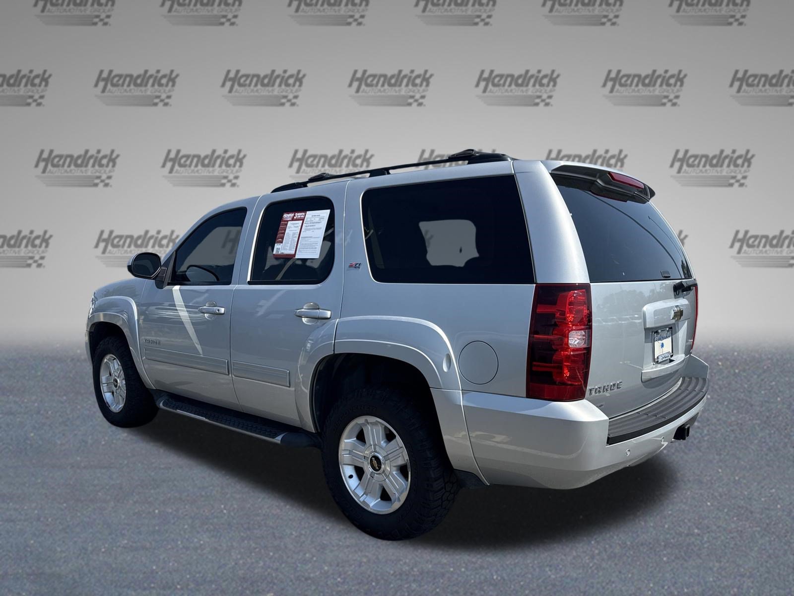 Used 2011 Chevrolet Tahoe LT w/ Luxury Package AWD/4WD image 8