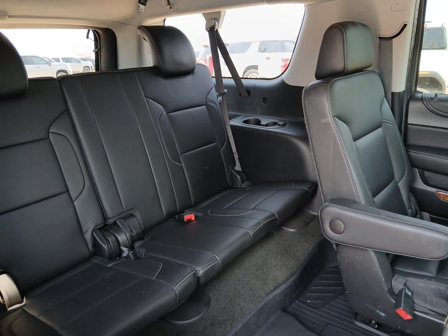 Used 2018 Chevrolet Suburban Premier AWD/4WD image 66