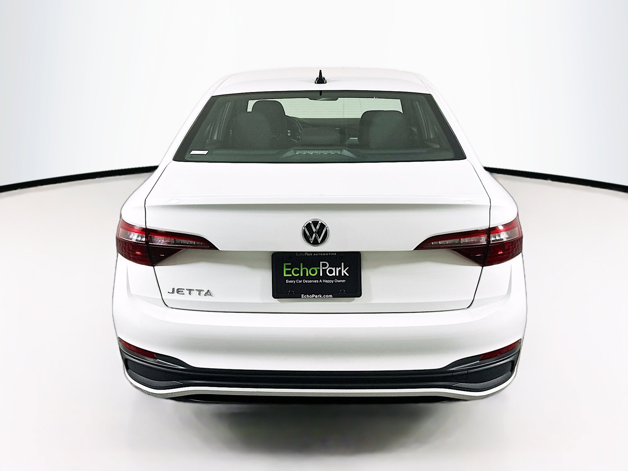 Used 2024 Volkswagen Jetta Sport image 7