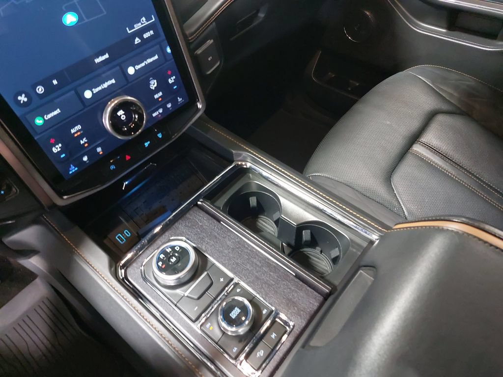 Used 2023 Ford Expedition Max Platinum AWD/4WD image 26