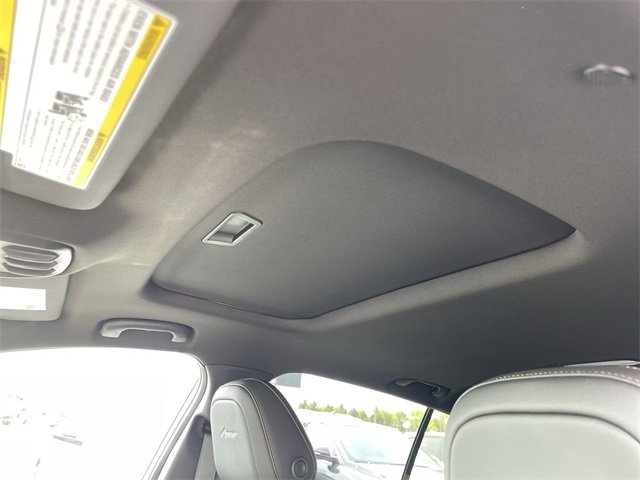 New 2025 Buick Envista Avenir image 21