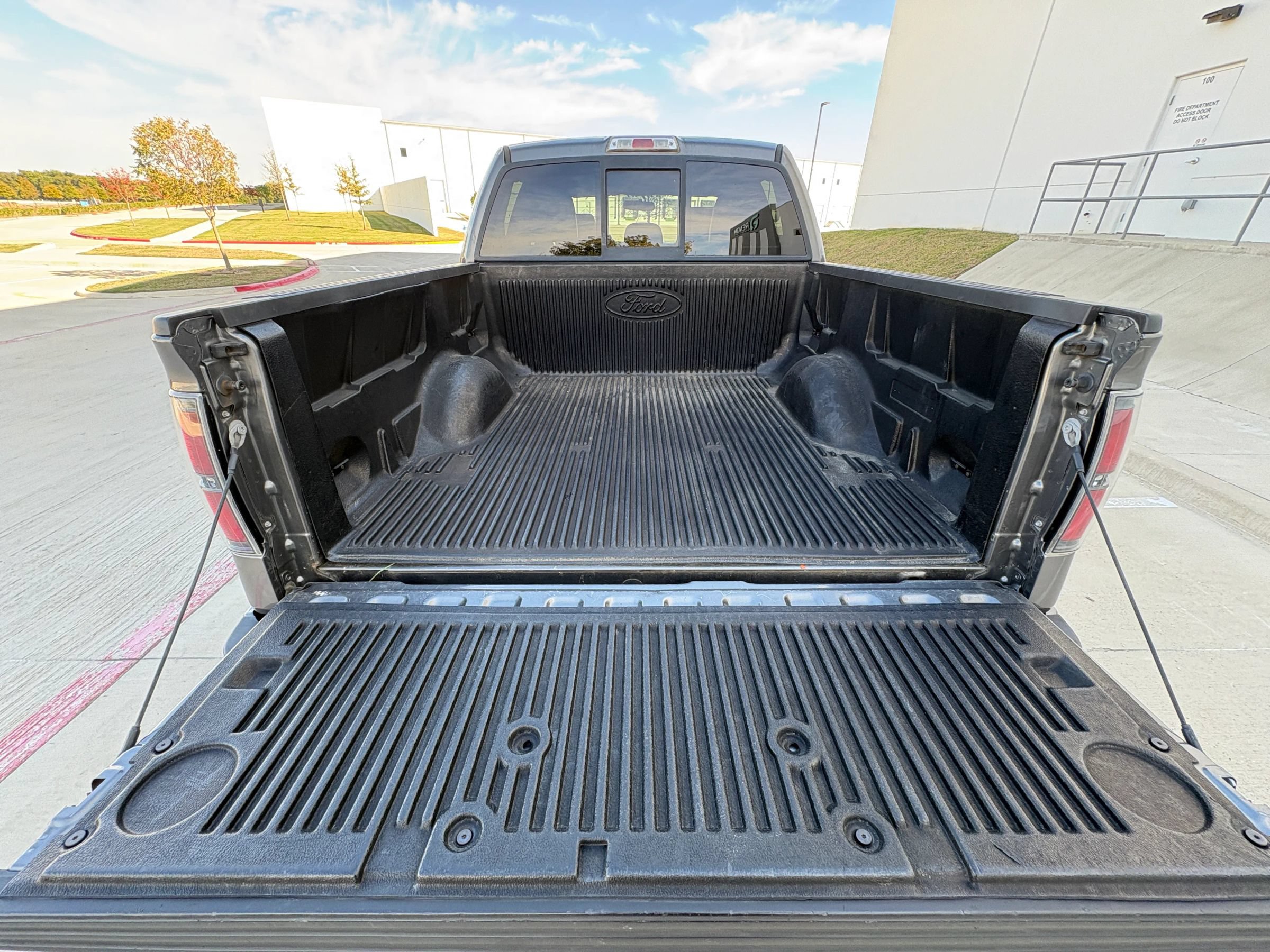 Used 2013 Ford F150 FX4 w/ Luxury Equipment Group AWD/4WD image 21