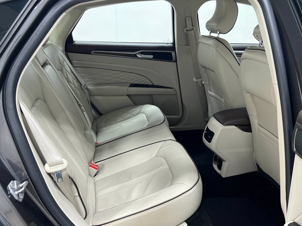 Used 2017 Ford Fusion Energi Platinum FWD image 33