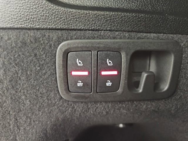 Used 2025 Audi Q7 3.0T Premium Plus image 36