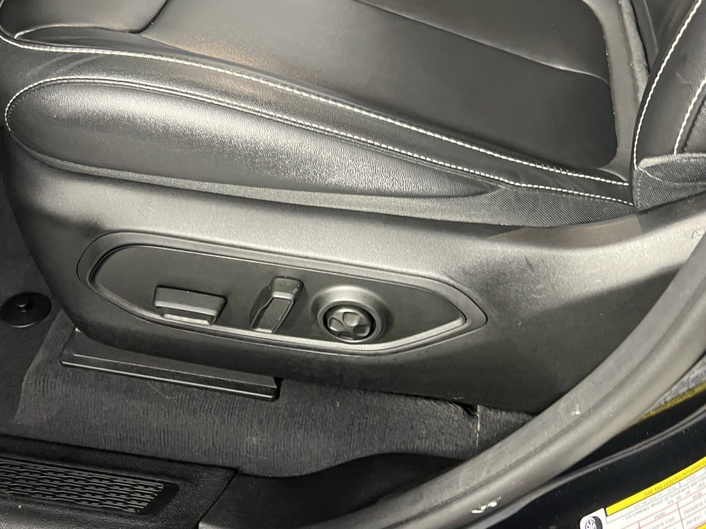 Used 2023 Jeep Grand Cherokee Limited image 24