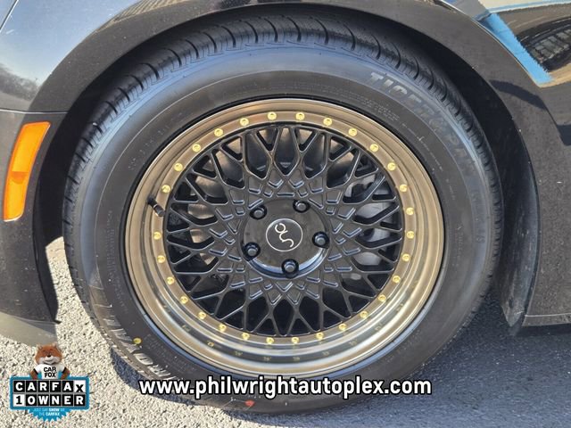 Used 2021 Chevrolet Camaro LT image 12