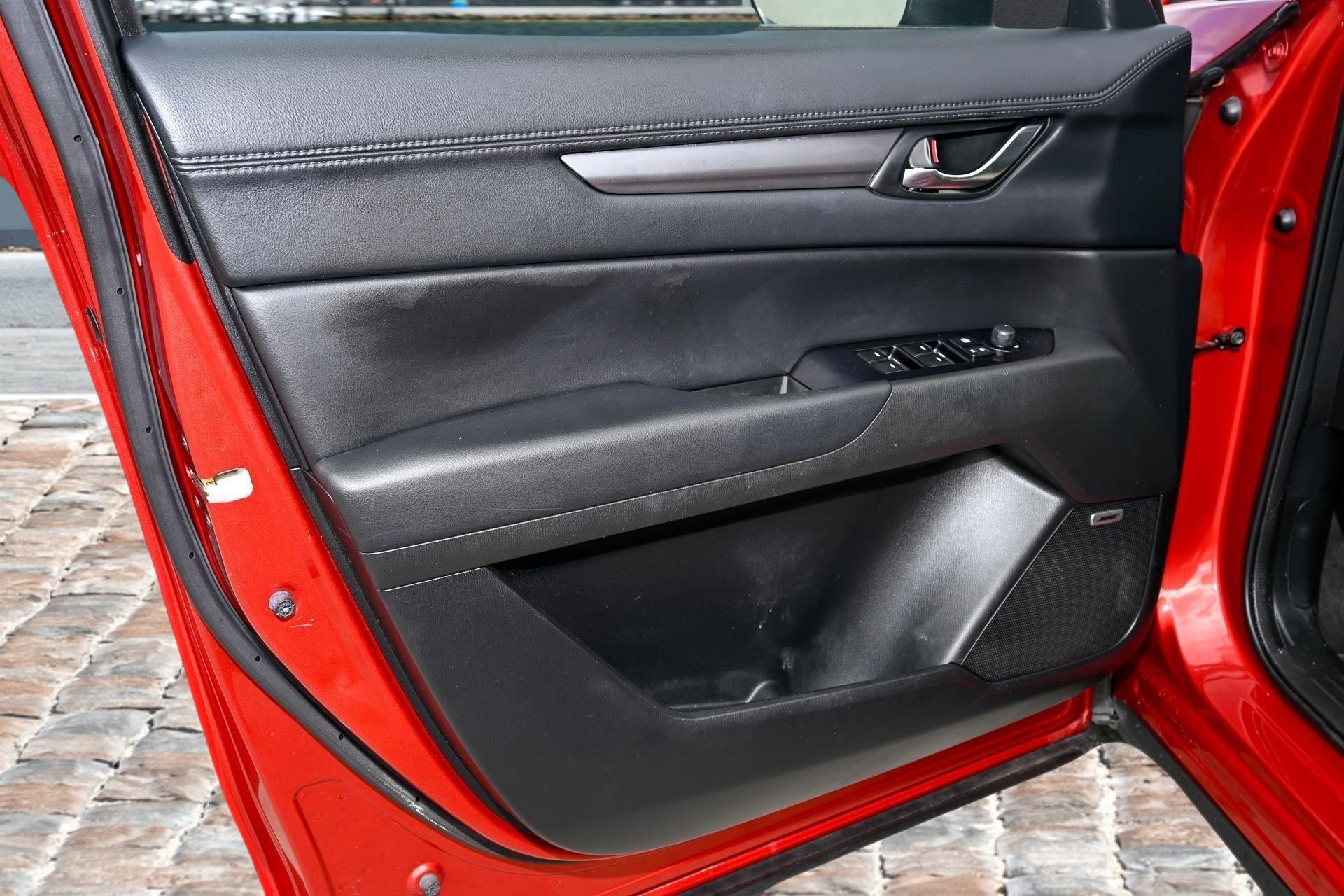 Used 2019 MAZDA CX-5 Touring image 18