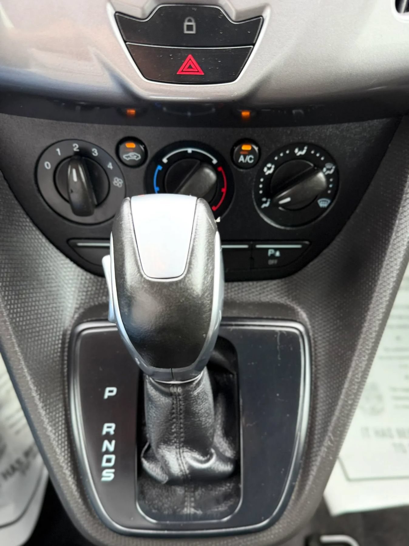 Used 2014 Ford Transit Connect XLT FWD image 17