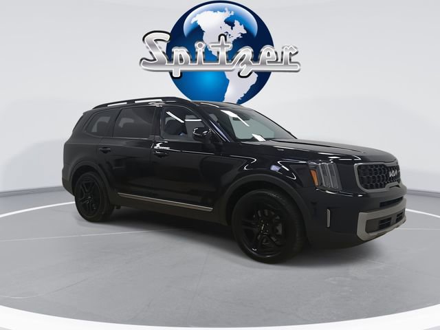 Used 2023 Kia Telluride EX X-Line image 3