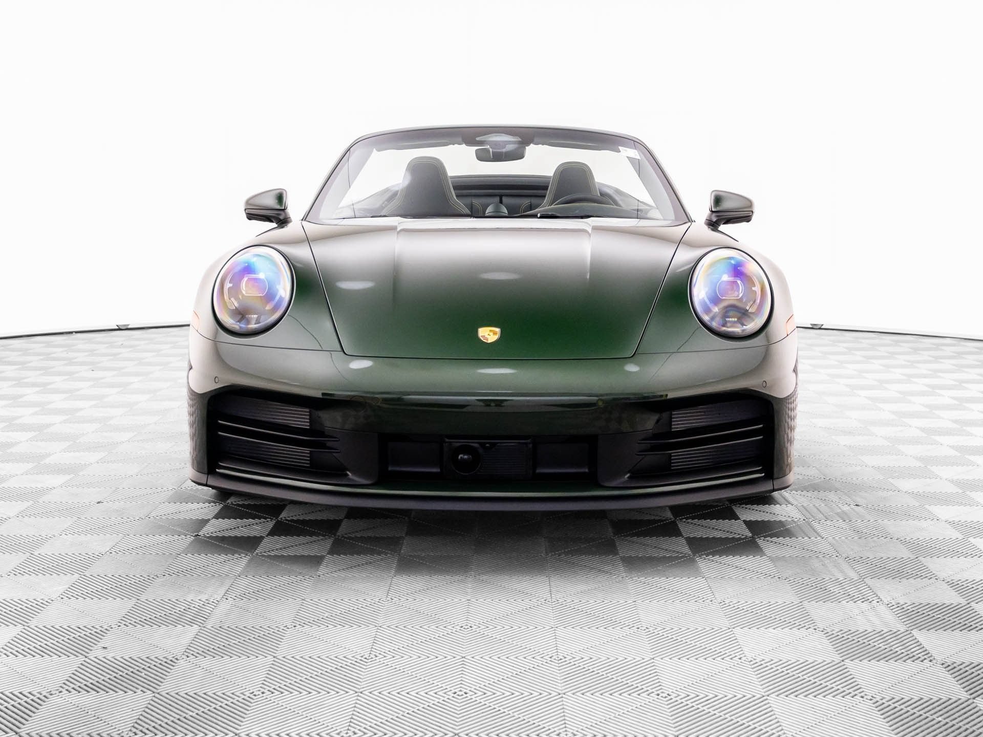 Certified 2026 Porsche 911 Carrera RWD image 9