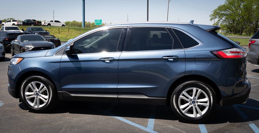 Used 2019 Ford Edge SEL w/ Equipment Group 201A image 6