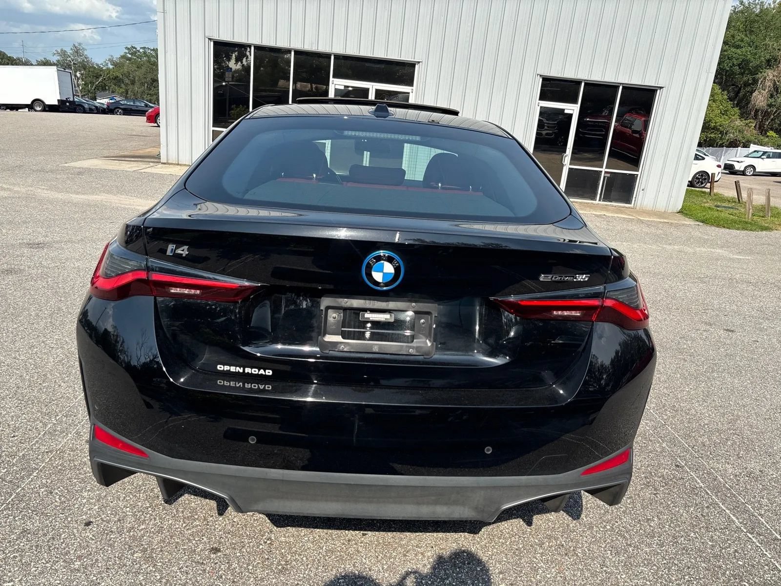 Used 2023 BMW i4 eDrive35 w/ Premium Package RWD image 8