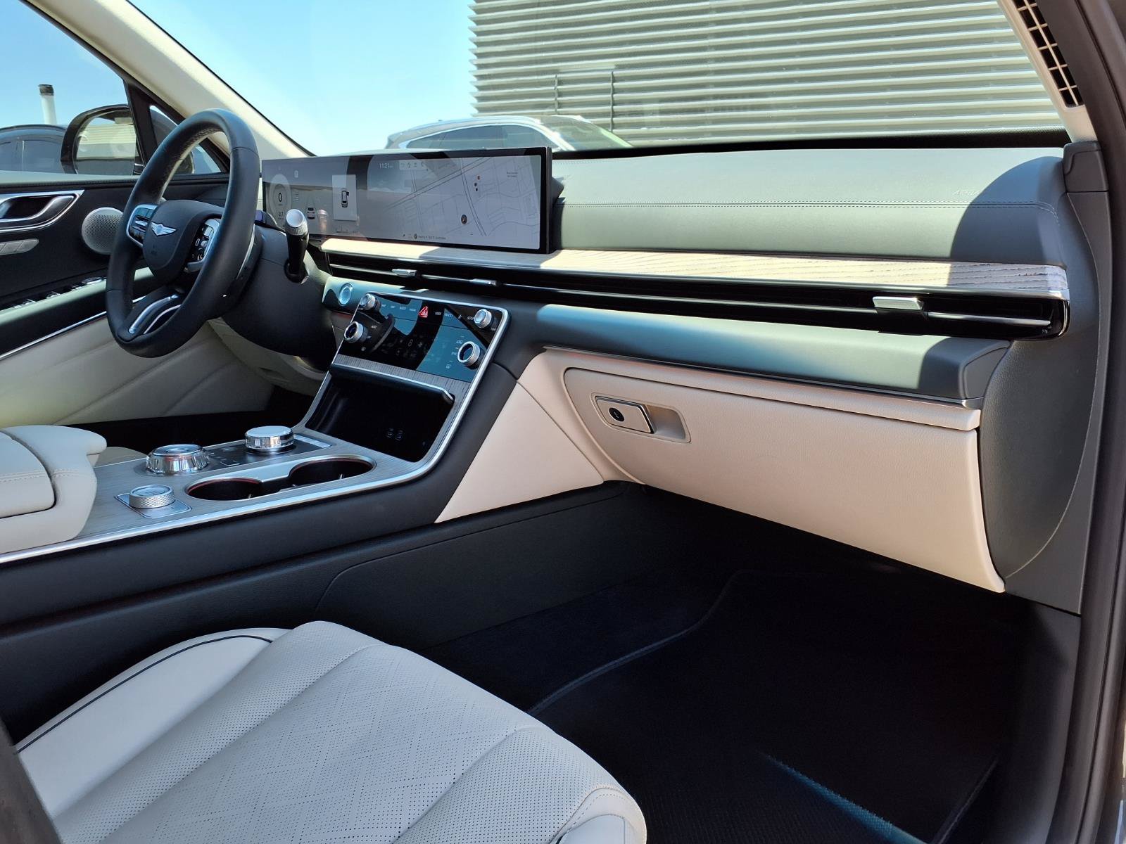 Certified 2026 Genesis GV80 3.5T Advanced AWD/4WD image 10