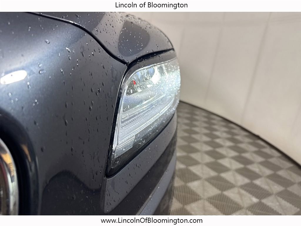 Used 2022 Lincoln Nautilus Reserve image 13