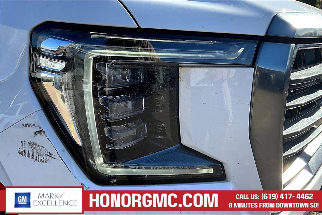 Used 2022 GMC Yukon AT4 image 31