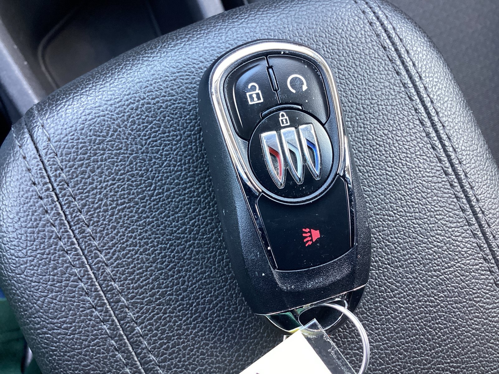 Used 2025 Buick Encore GX Preferred FWD image 33