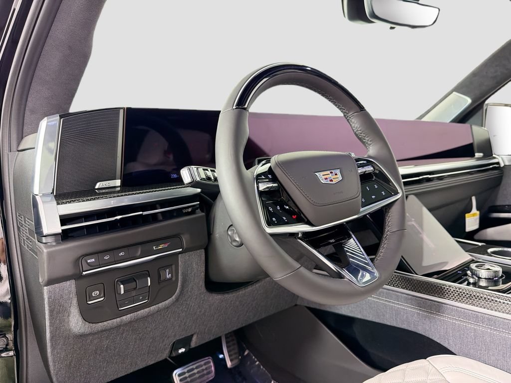 Used 2025 Cadillac Escalade V AWD/4WD image 9