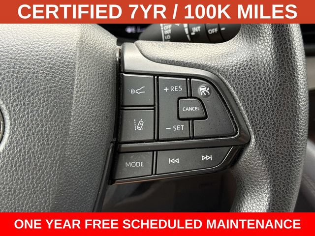 Used 2023 Toyota Sienna LE w/ LE Plus Package FWD image 24