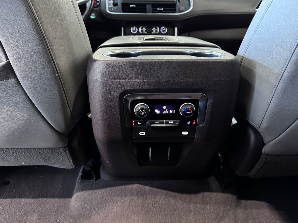 Used 2021 Chevrolet Tahoe Z71 w/ Z71 Signature Package image 29