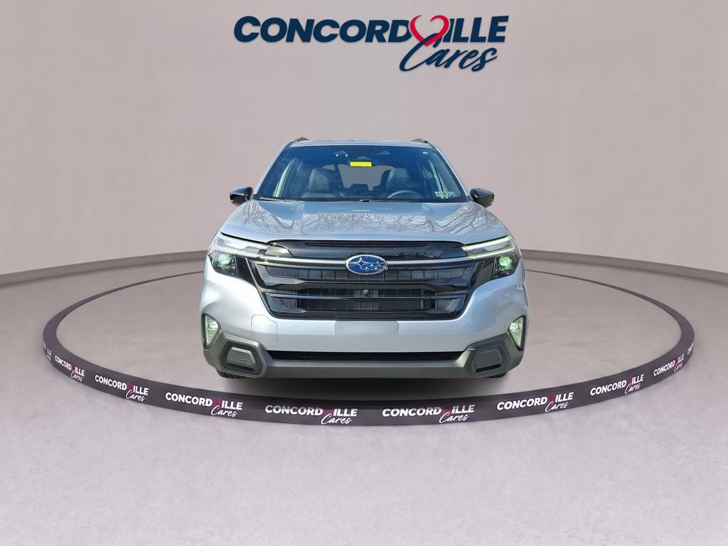 Certified 2025 Subaru Forester Touring AWD/4WD image 3