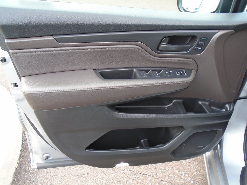 Used 2019 Honda Odyssey Touring image 5
