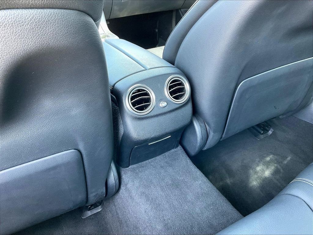 Used 2021 Mercedes-Benz E 350 4MATIC Sedan image 10