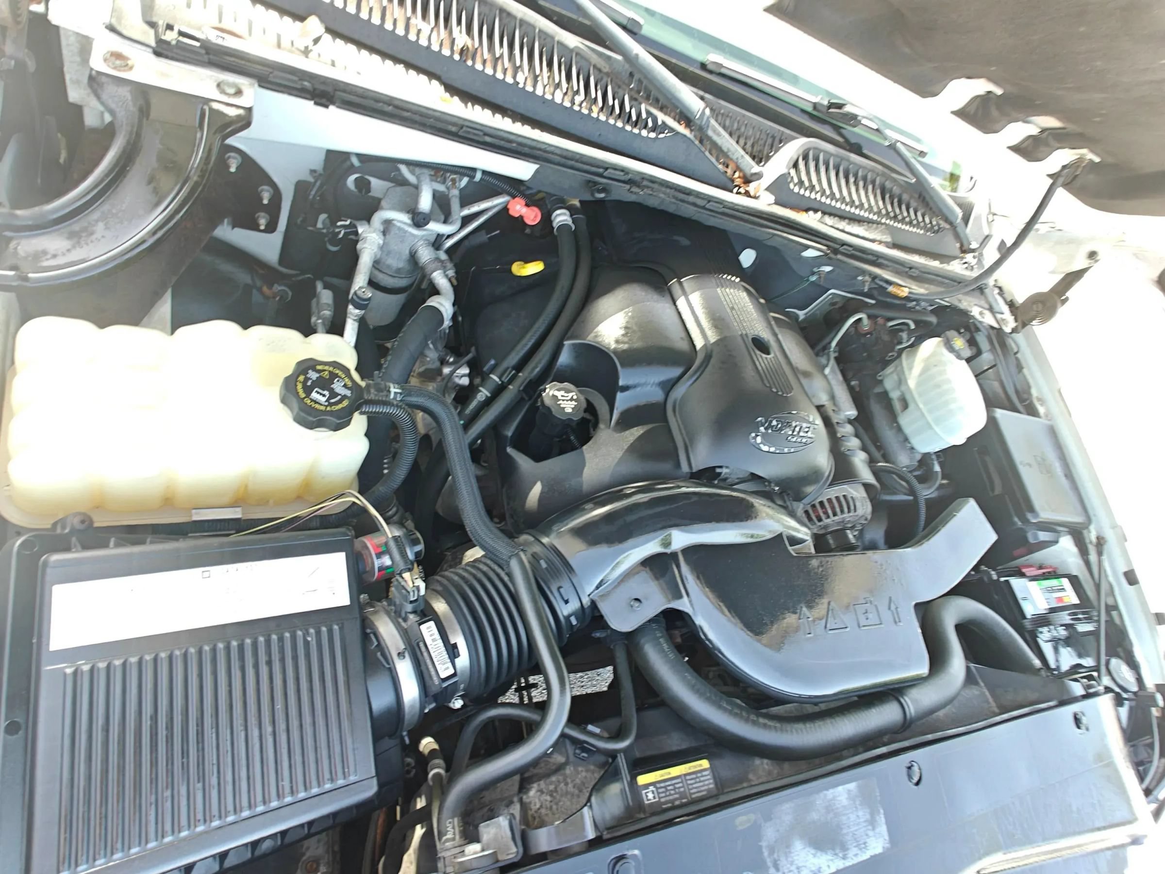 Used 2005 Cadillac Escalade 2WD image 37