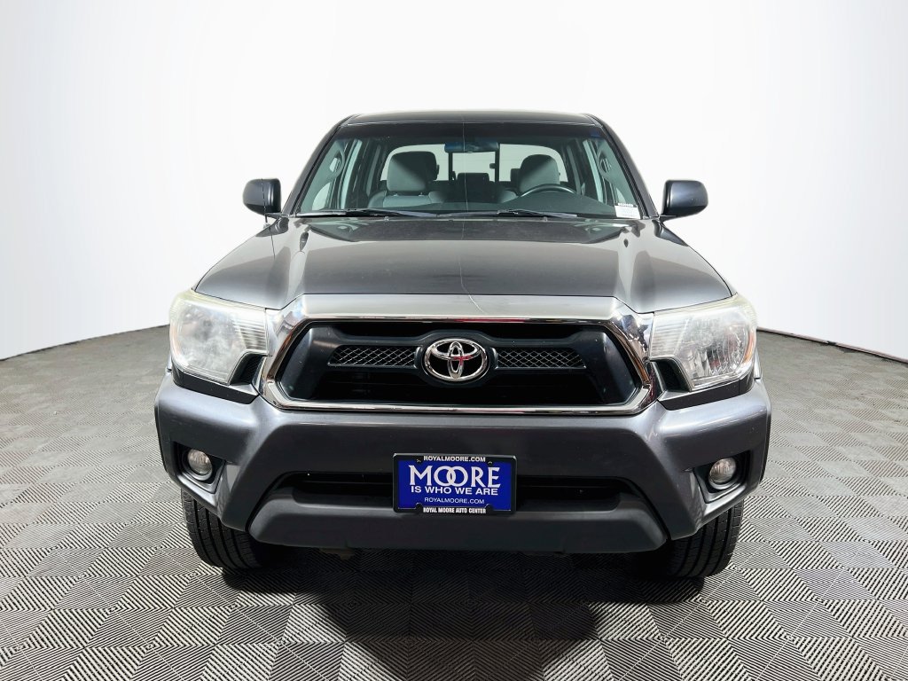 Used 2015 Toyota Tacoma PreRunner w/ TRD Off-Road Package RWD image 2